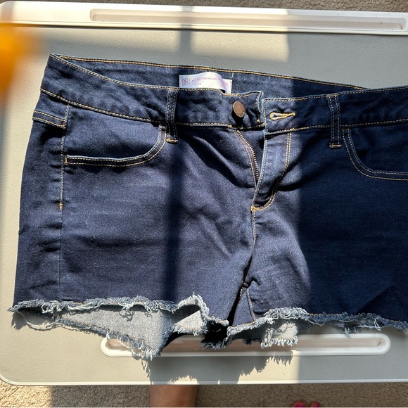 Shoes size 40 dresses size L and jeans size 10 - Picture 5 of 16